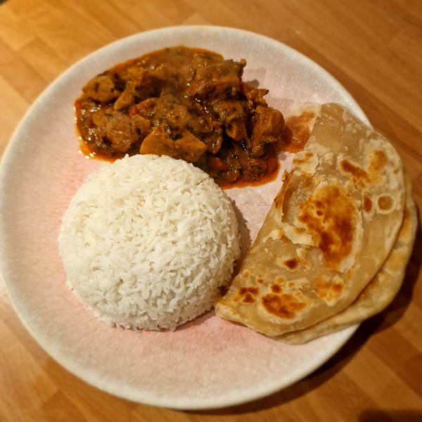 Pork jalfrezi, plain rice & paratha