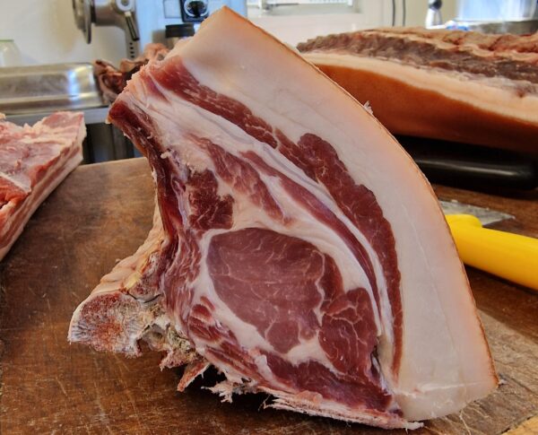 7-week Dry Aged Tamworth x Canadian Duroc Pork Chops (Bone-in)
